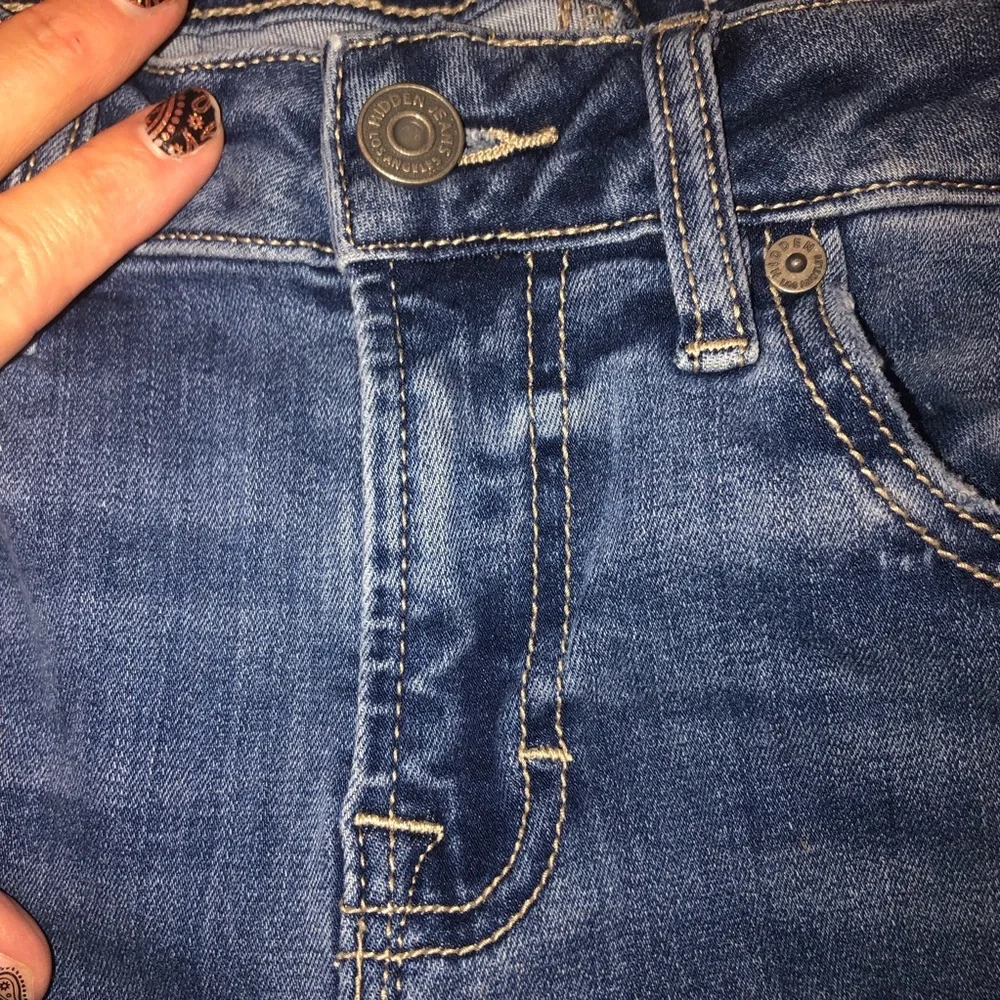 Hidden Jeans stretch Flare high waist w raw hem size 25 used - Picture 13 of 13